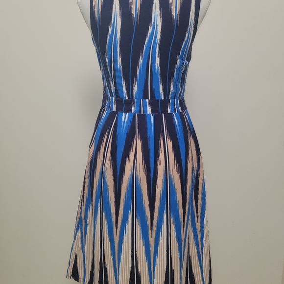 Banana Republic Multi-colored Dress Size 0 - Picture 2 of 4